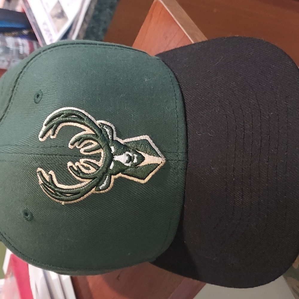 Milwaukee Bucks cap hat